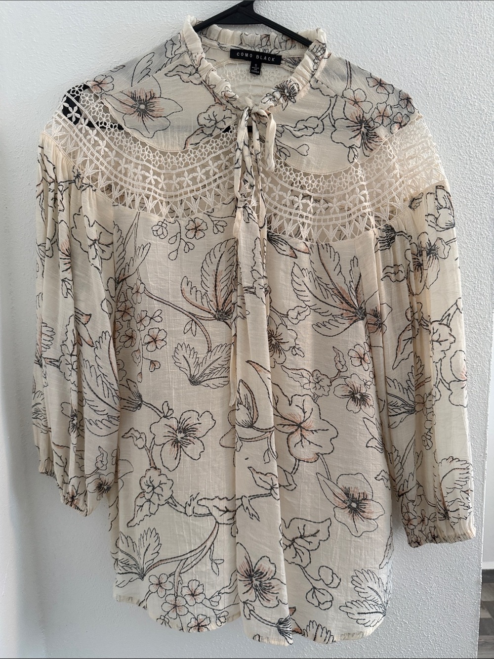 Como Black Cream Floral Lace-Yoke Tie-Neck Blouse with Long Sleeves